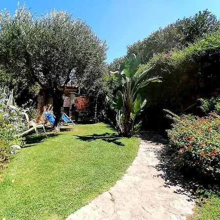 La Residenza Del Golf Vakantiehuis Porto Cervo